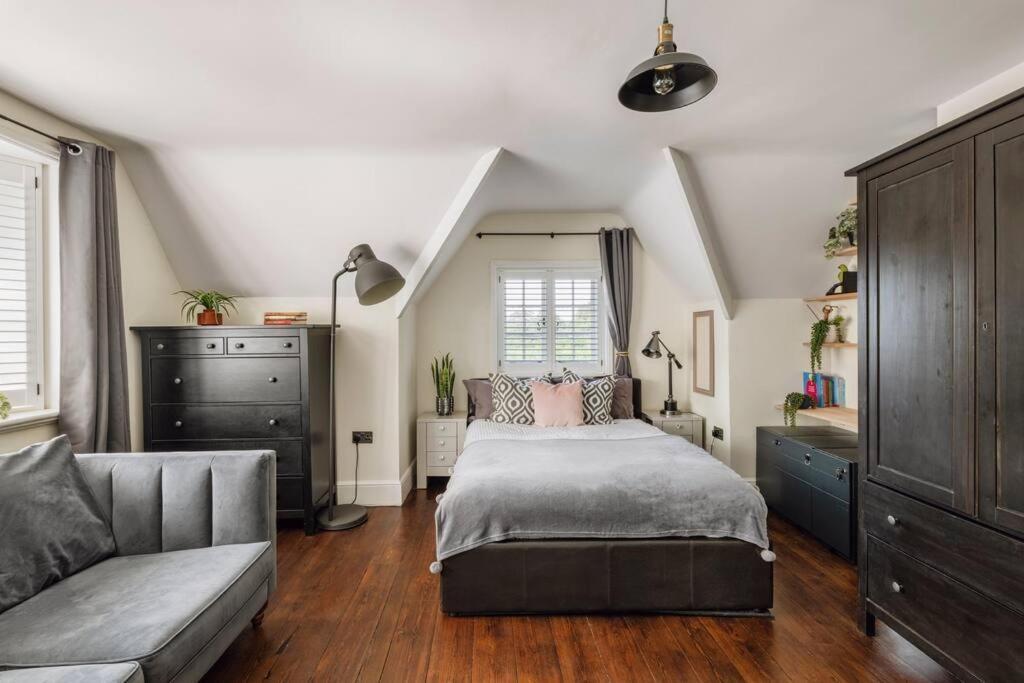 Appartamento Parea Living - Spacious North House With Big Garden Londra